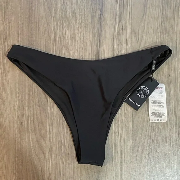 RELLECIGA Black Bikini Swimwear Sleek Minimalist Design - Picture 2 of 10